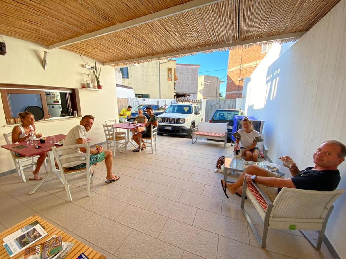 Al Vicoletto - Genuine Hospitality Acomodação com café da manhã Tortolì Exterior foto